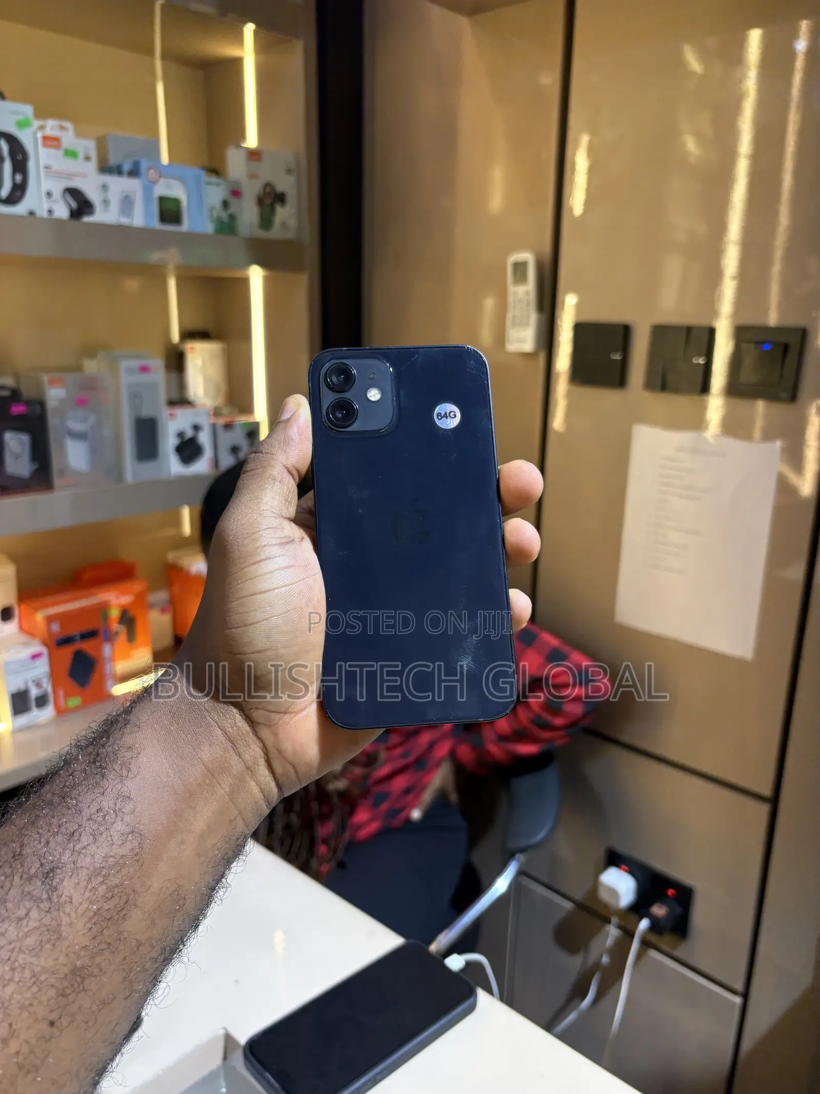 Apple iPhone 12 64 GB Black