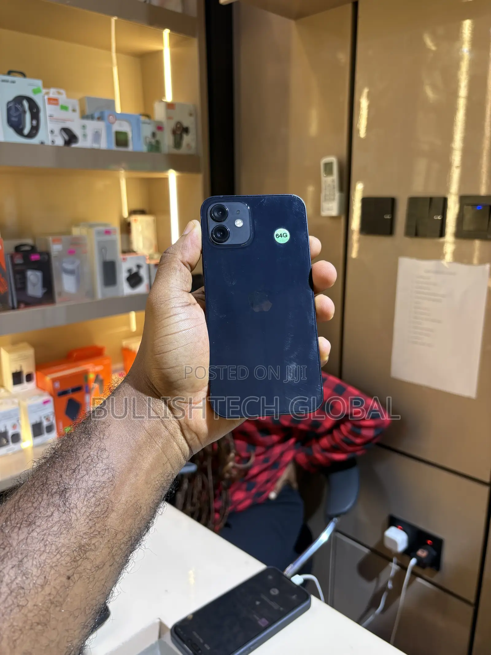 Apple iPhone 12 64 GB Black