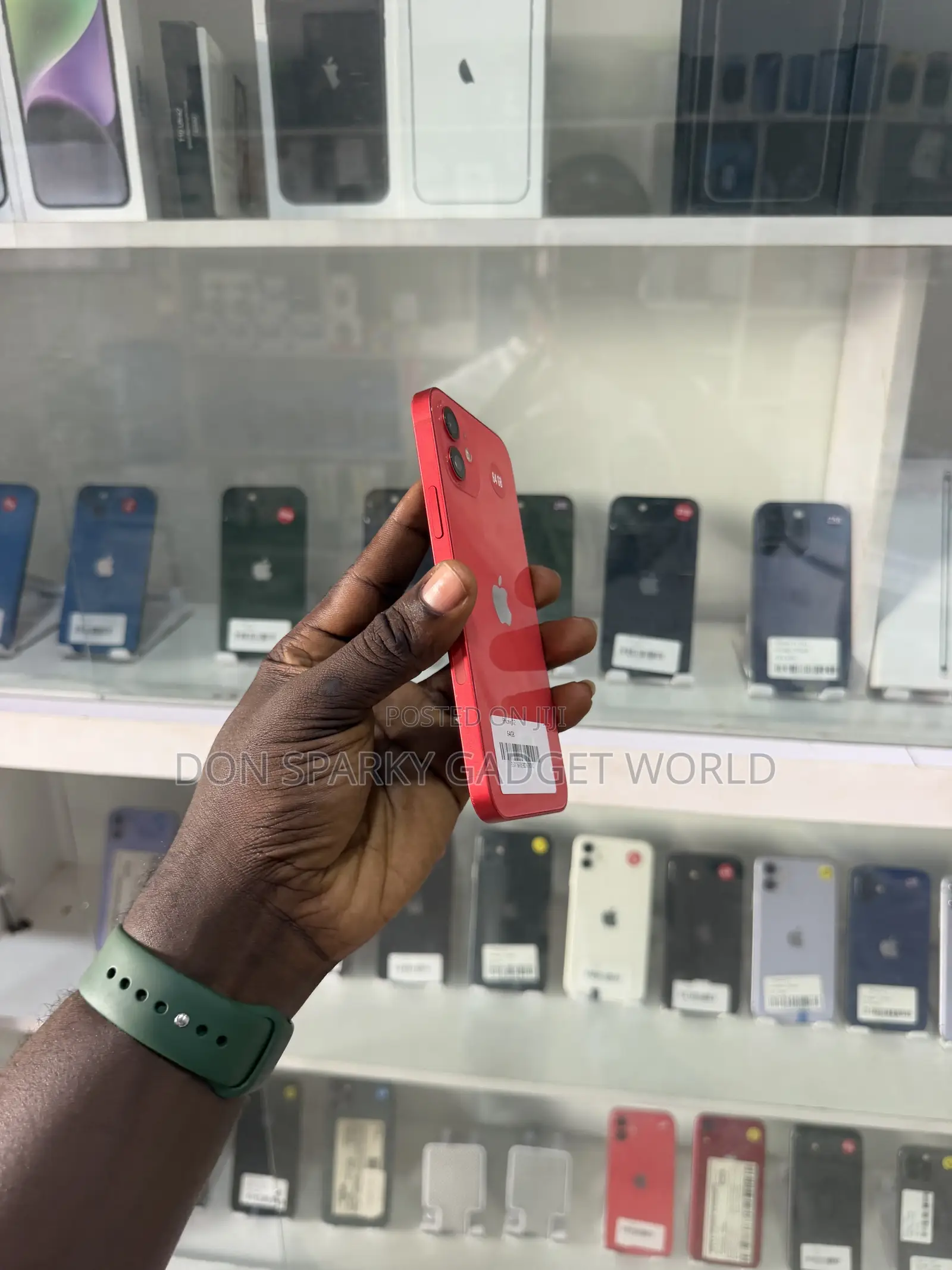 Apple iPhone 12 64 GB Red