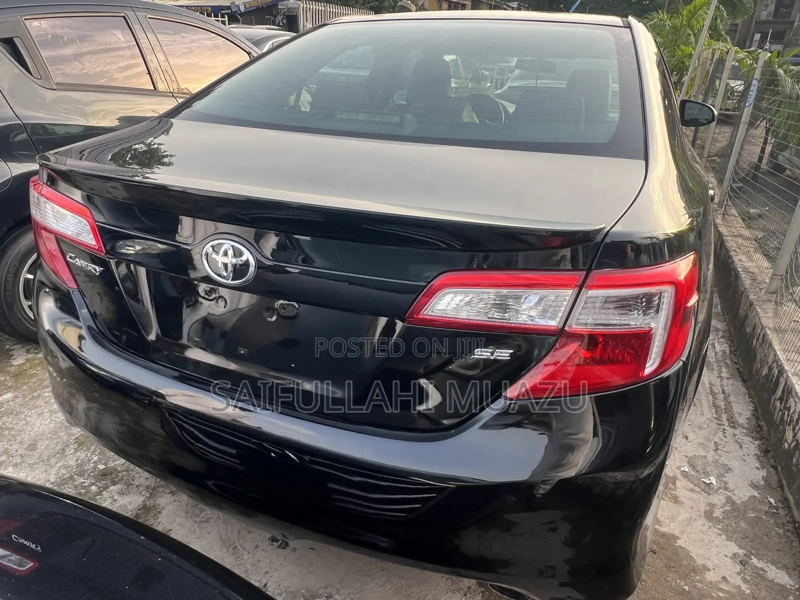 Toyota Camry SE 4dr Sedan (2.5L 4cyl 6A) 2013 Black