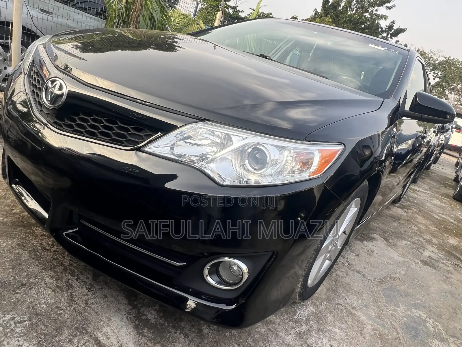 Toyota Camry SE 4dr Sedan (2.5L 4cyl 6A) 2013 Black