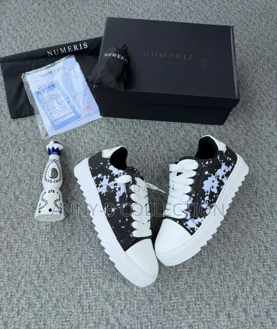 Luxe Mumeris Male Sneakers