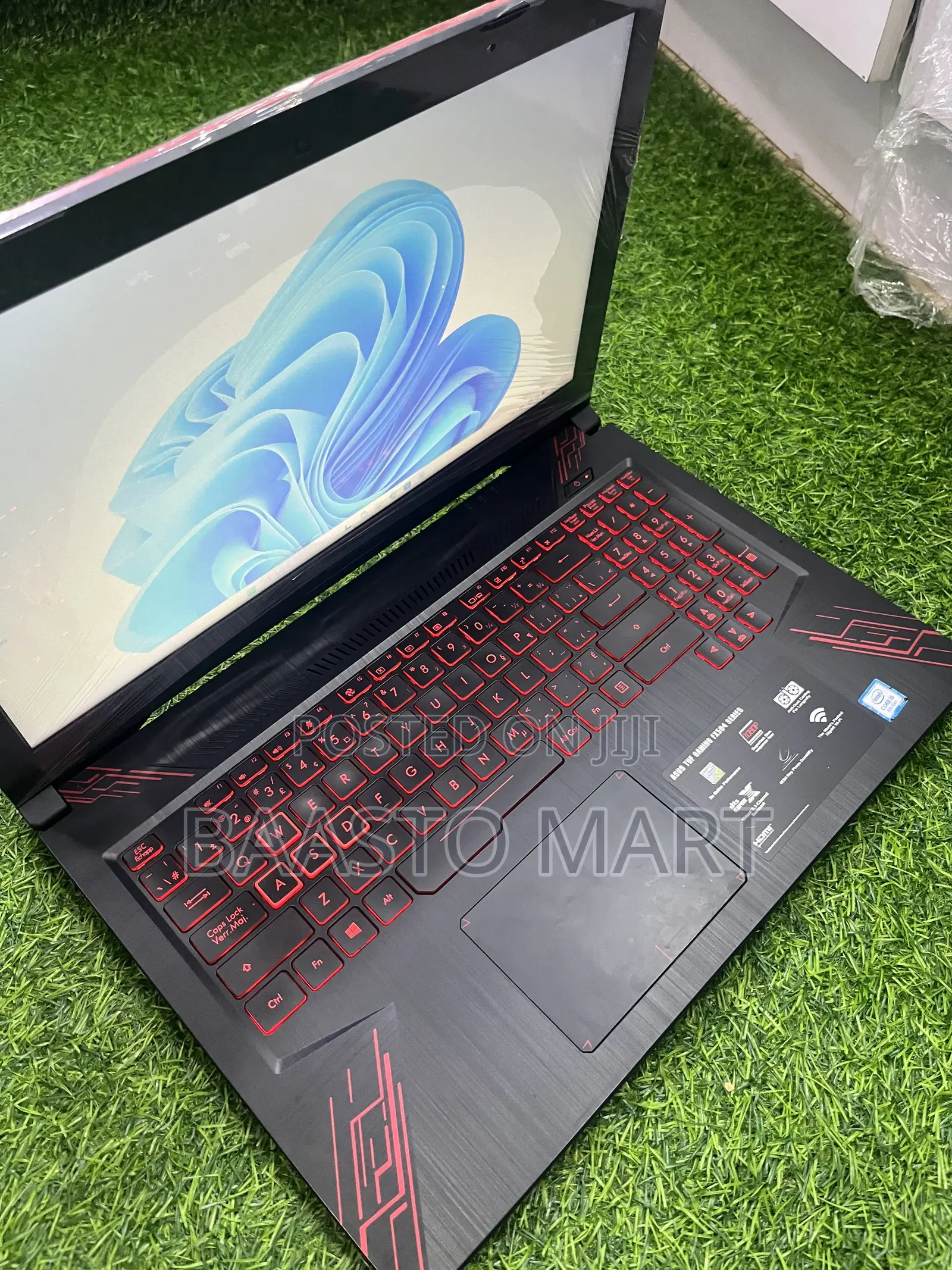 Laptop Asus TUF Gaming FX504 8GB Intel Core i5 HDD 1T