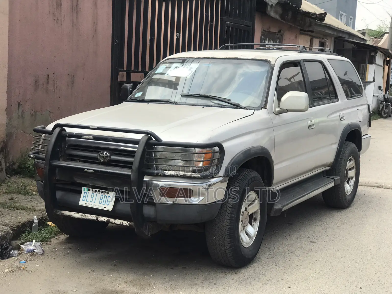 Toyota 4-Runner 1999 Silver