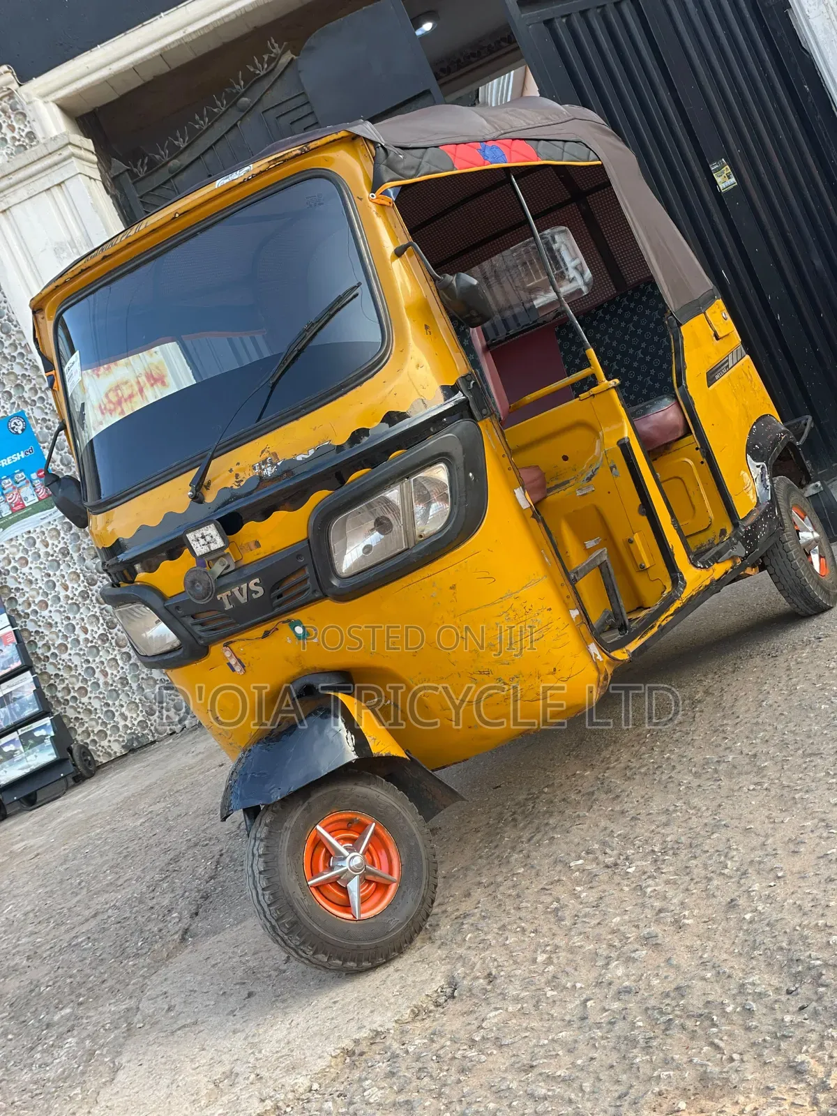 TVS King Deluxe Plus iTouch Start 2025 Yellow
