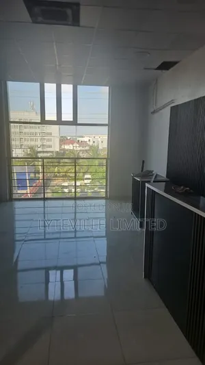 Office/Shop Space 27sqm