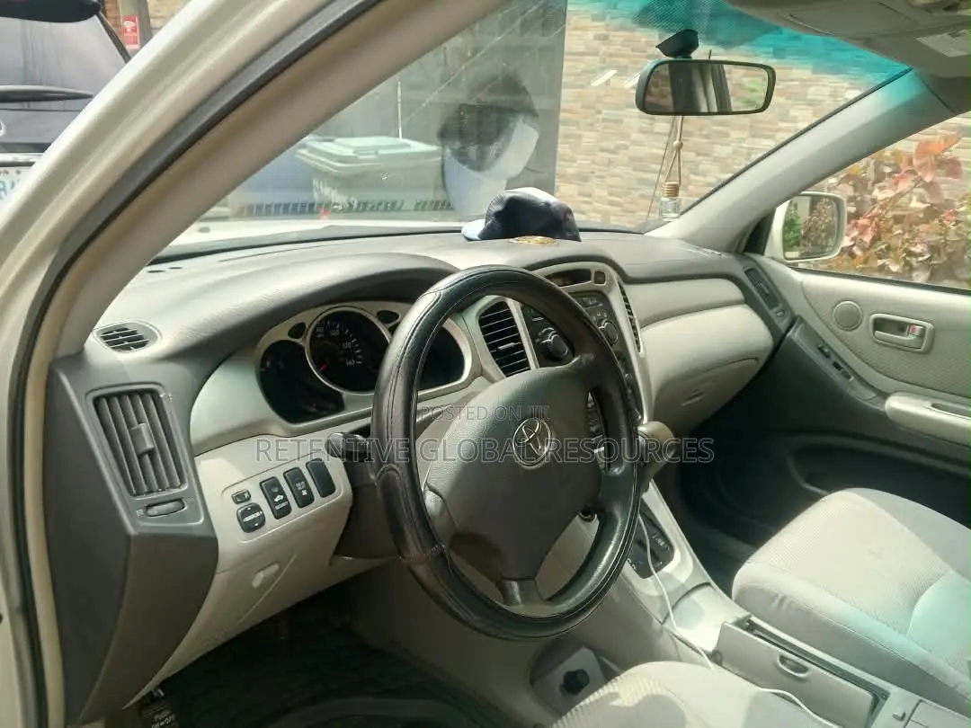 Toyota Highlander V6 2006 Silver