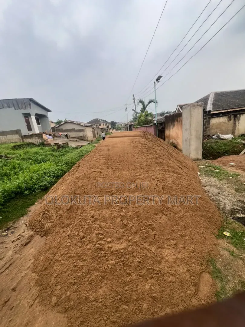Granite With China Truck
