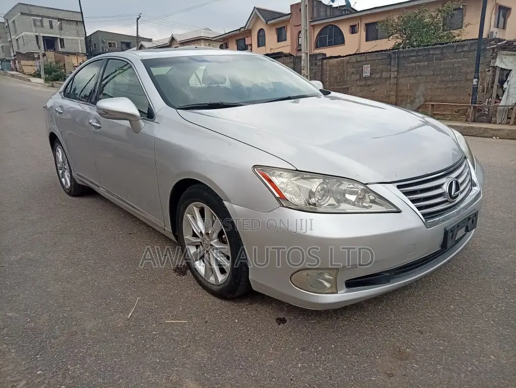 Lexus ES 350 2010 Silver