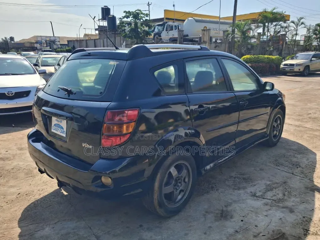Pontiac Vibe 2006 Black