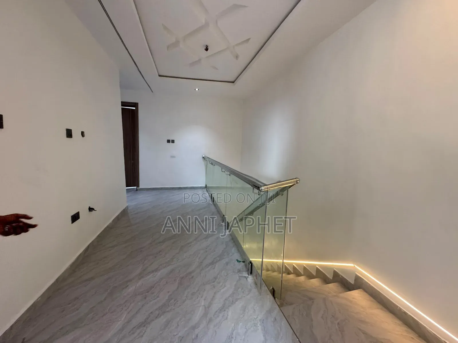 4bdrm Duplex in Obga, Wempco Road for sale