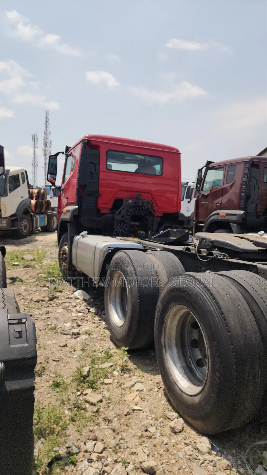Foreign Used Howo 10 Tires Truck Head