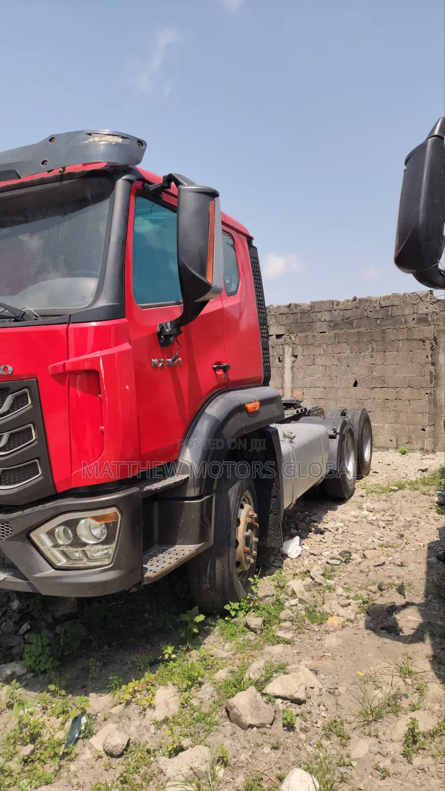 Foreign Used Howo 10 Tires Truck Head