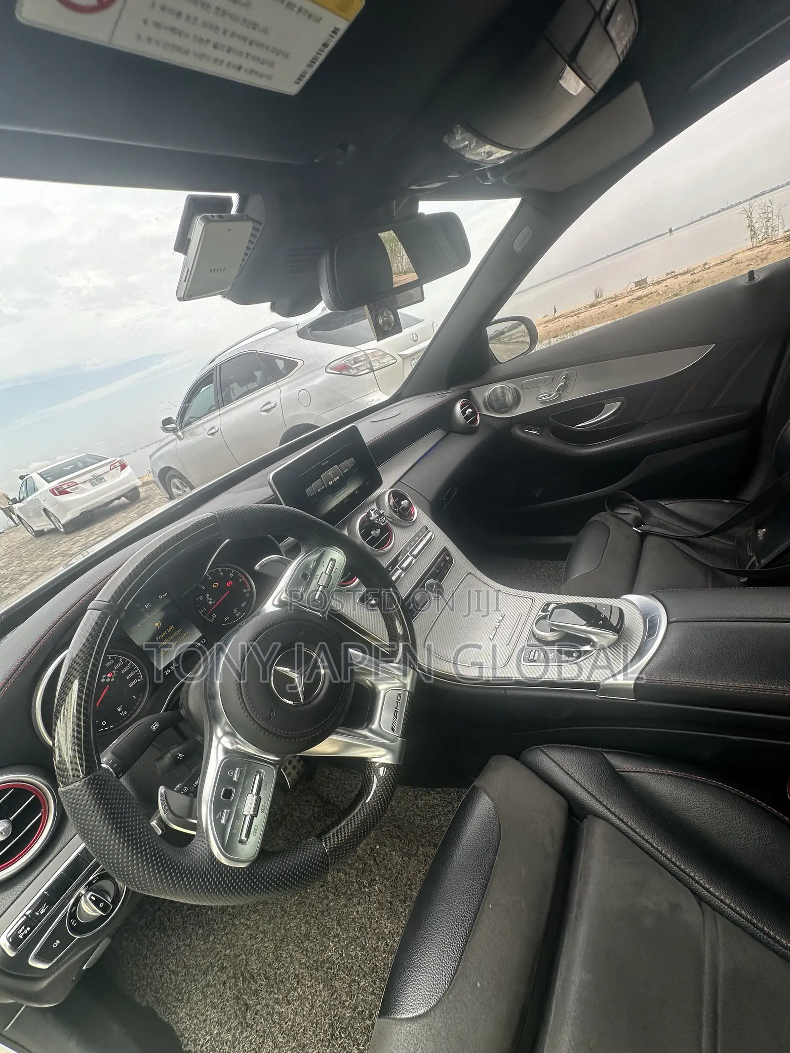 Mercedes-Benz C43 2018 White