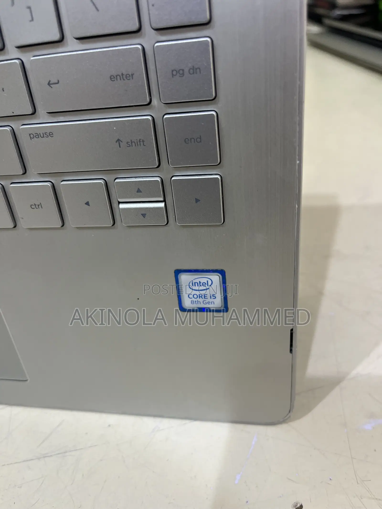 Laptop HP Pavilion 14 x360 2-in-1 8GB Intel Core i5 SSD 256GB