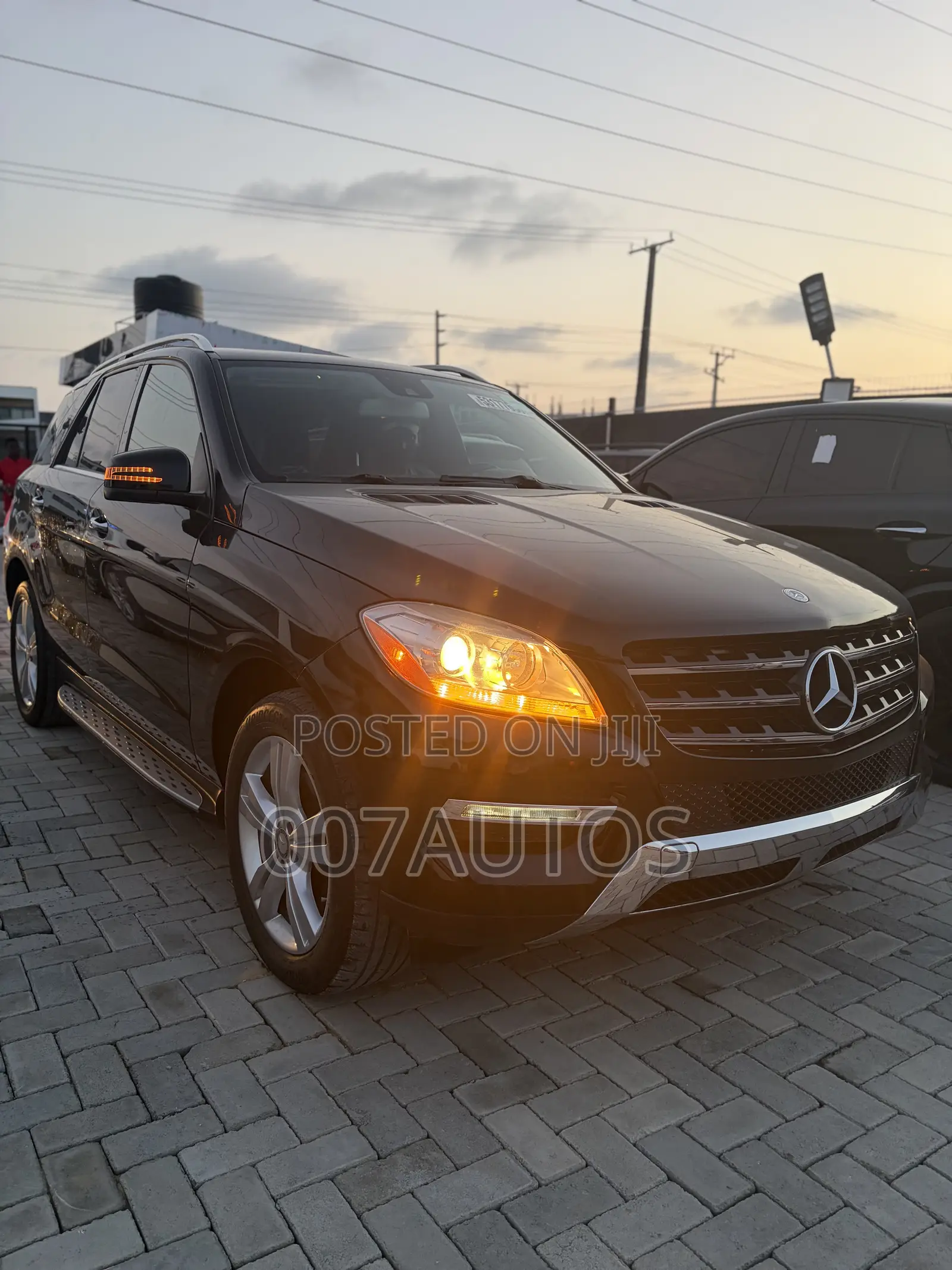 Mercedes-Benz M Class ML350 4MATIC 4dr SUV AWD (3.5L 6cyl 7A) 2015