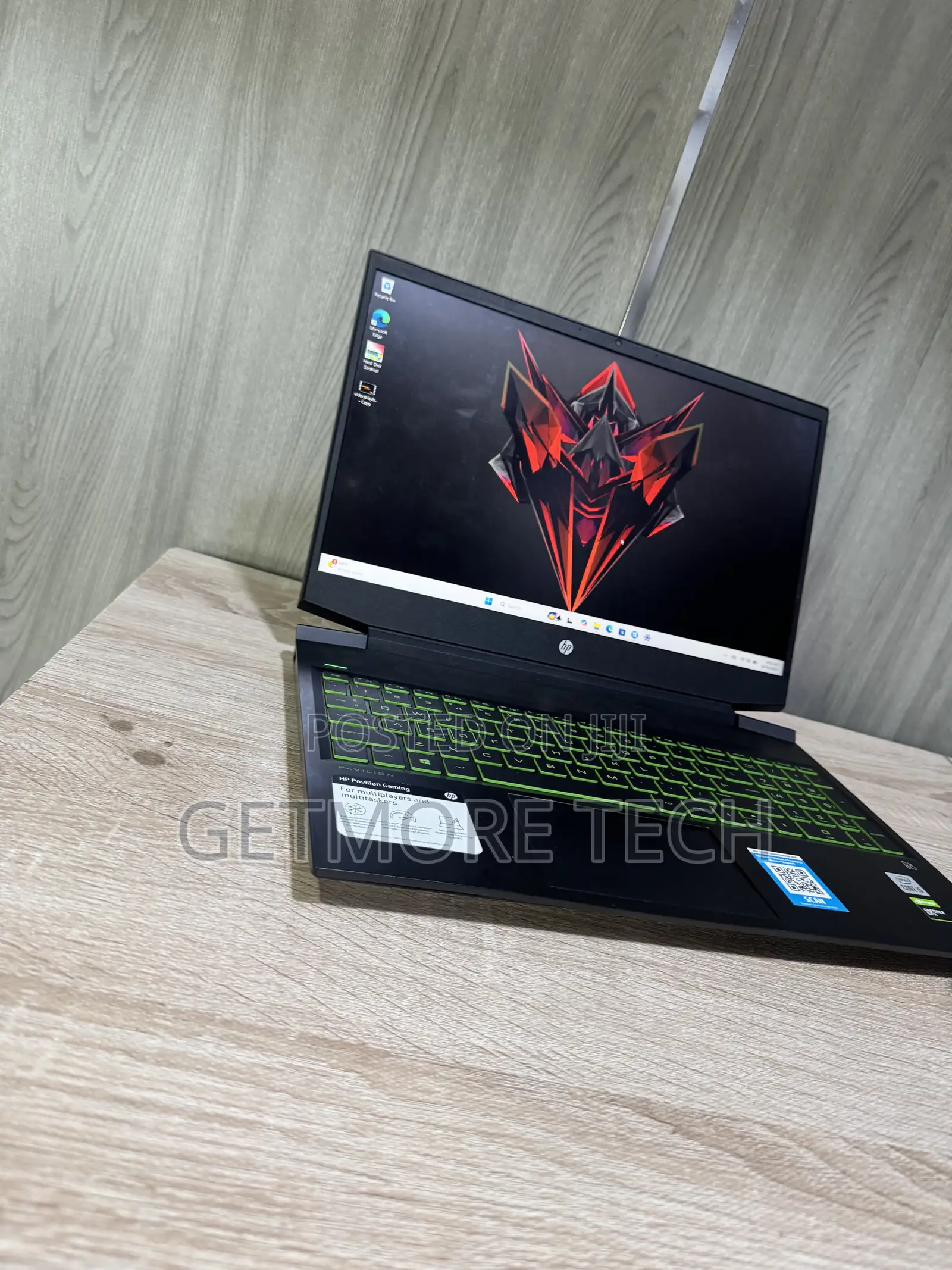 Laptop HP Pavilion Gaming Laptop 15-dk2xxx 16GB Intel Core i5 SSD 512GB