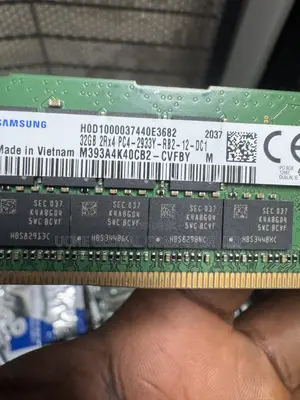 This a 32gb Pc4 Server Ram Memory