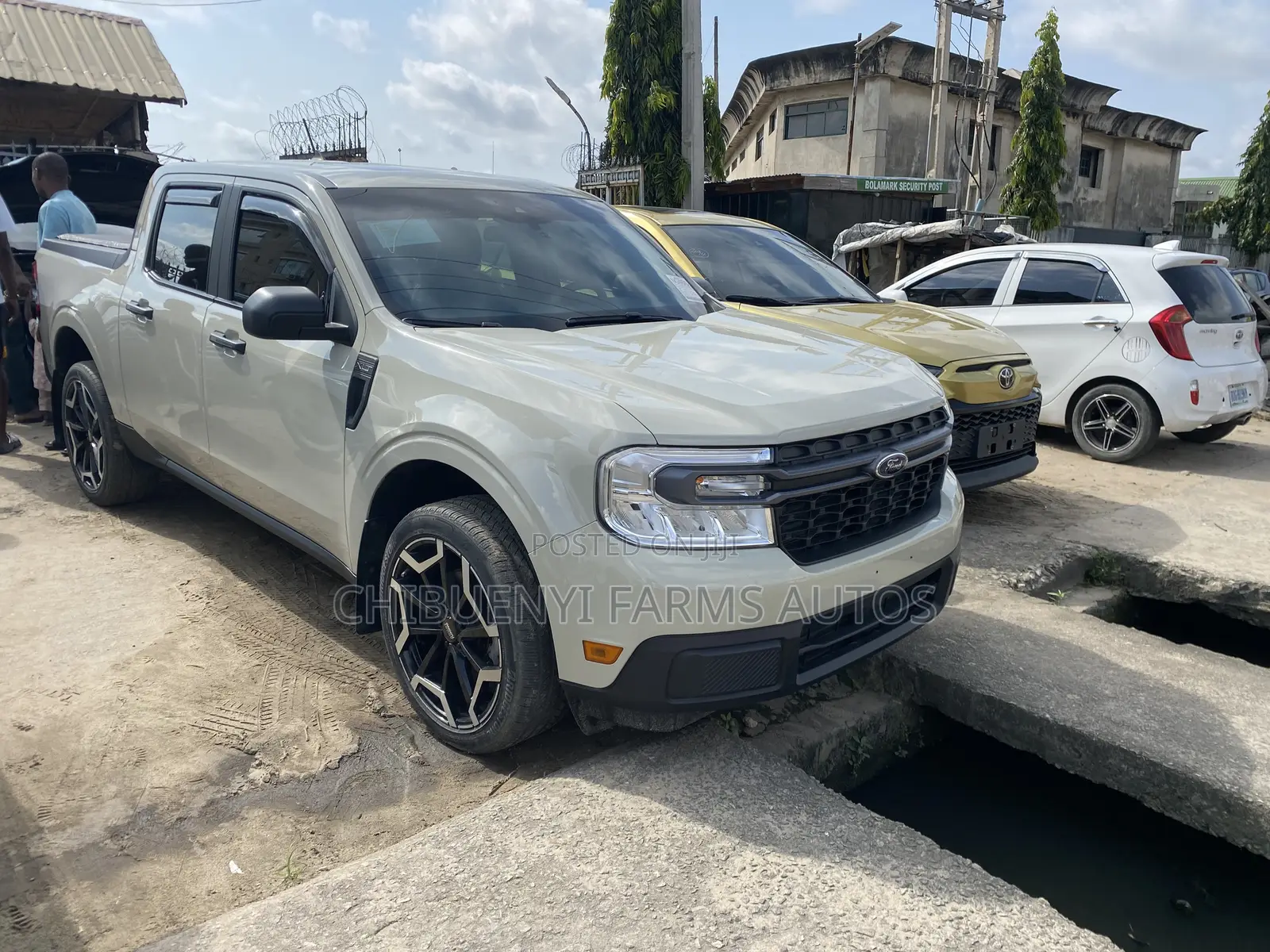 Ford Maverick XLT SuperCrew SB 2024 Gray