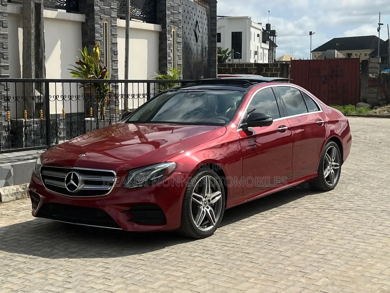 Mercedes-Benz E350 2021 Red