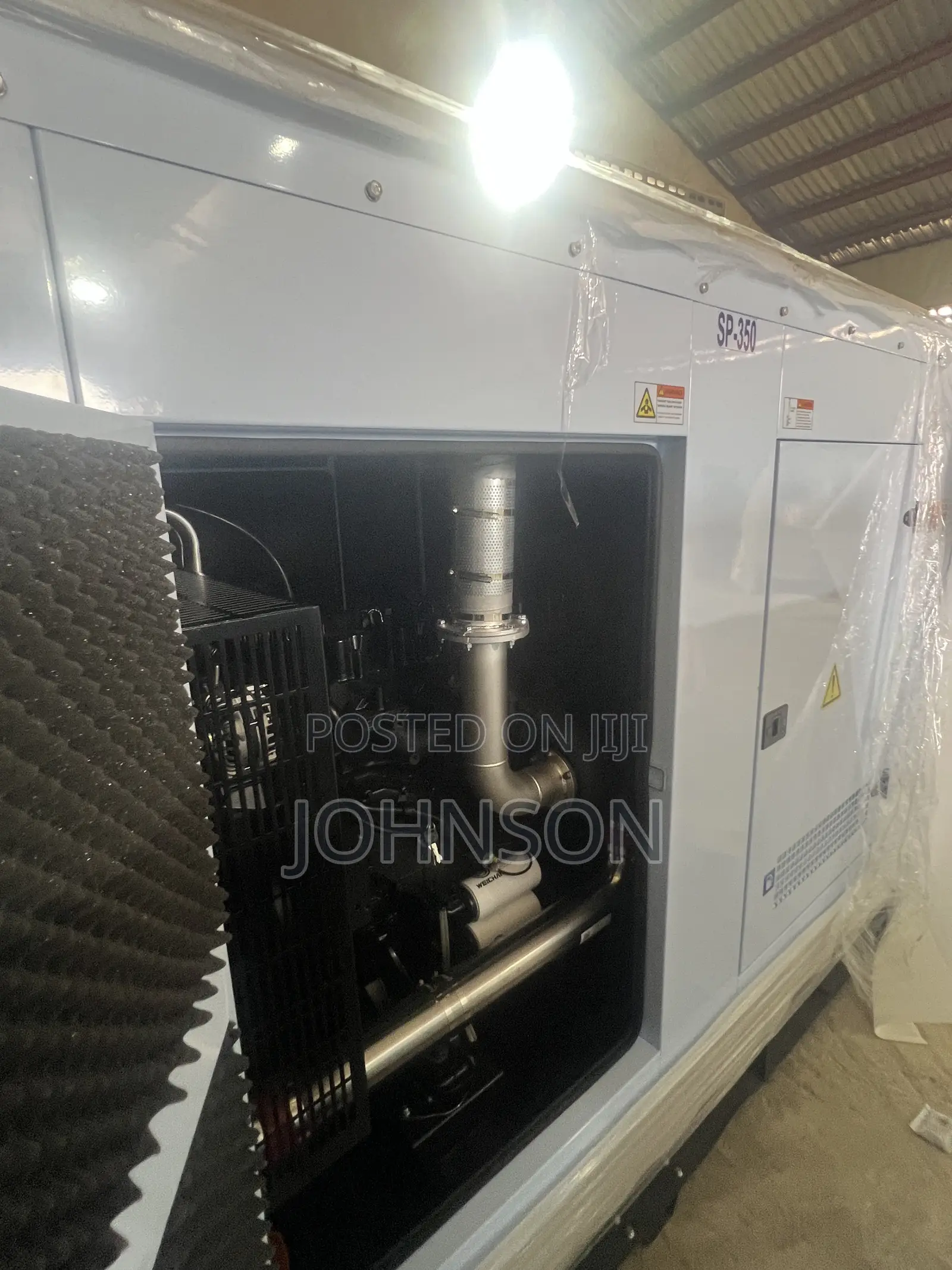 350kva UK Perkins Soundproof Diesel Generator 100% Copper 