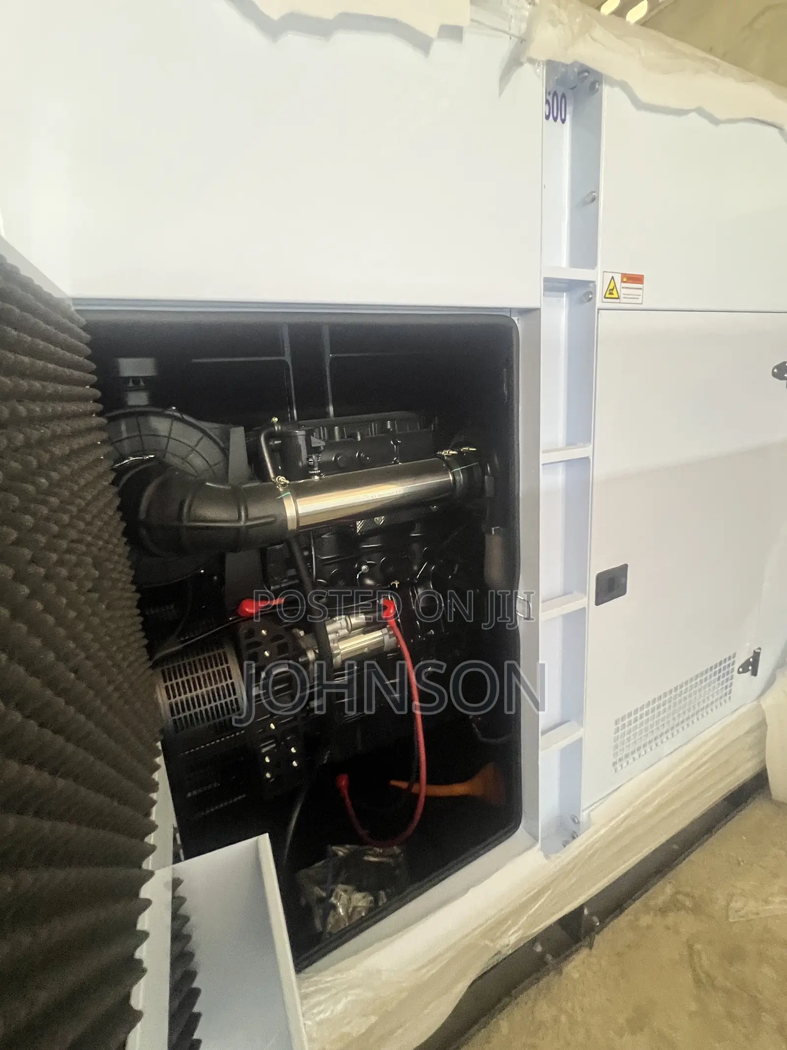 350kva Brand New UKPerkins Soundproof Diesel Generator 100% Copper 