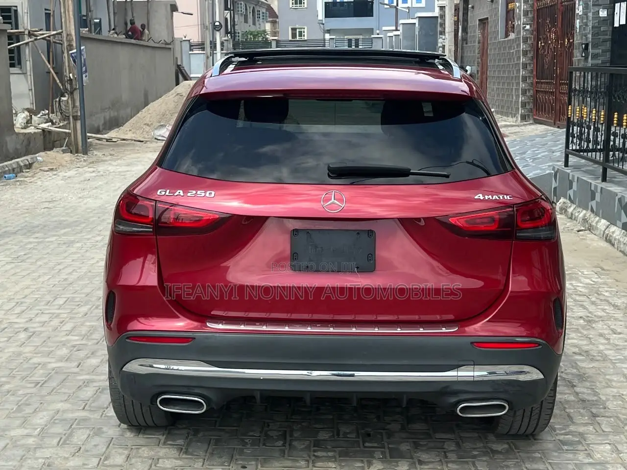 Mercedes-Benz GLA 250 2021 Red