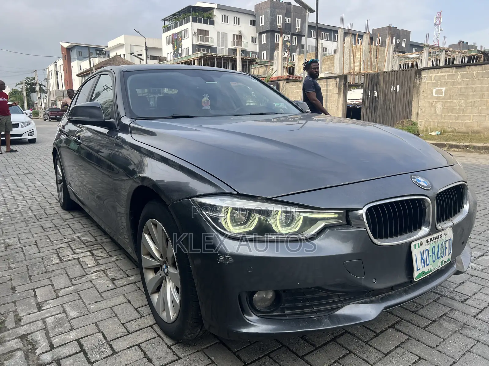 BMW 318i 2019 Gray