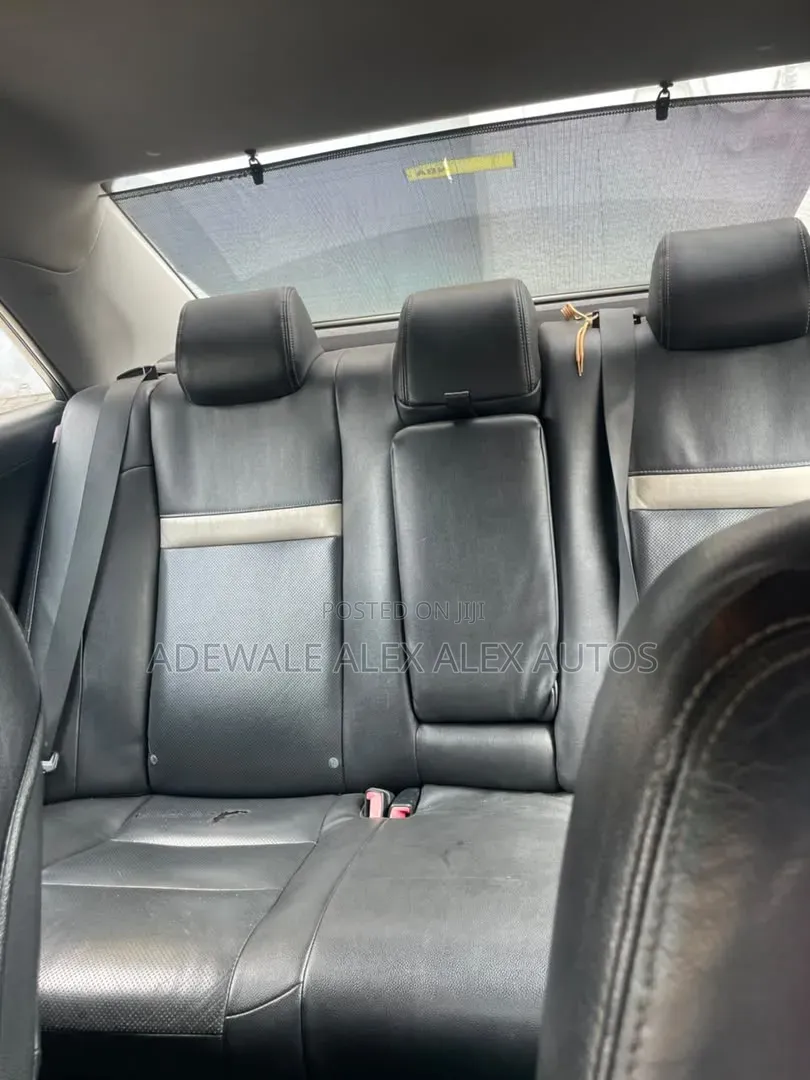 Toyota Camry 2013 Silver