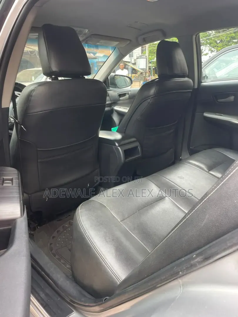 Toyota Camry 2013 Silver