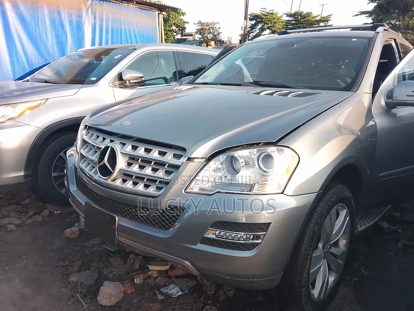Mercedes-Benz M Class 2011 Gray