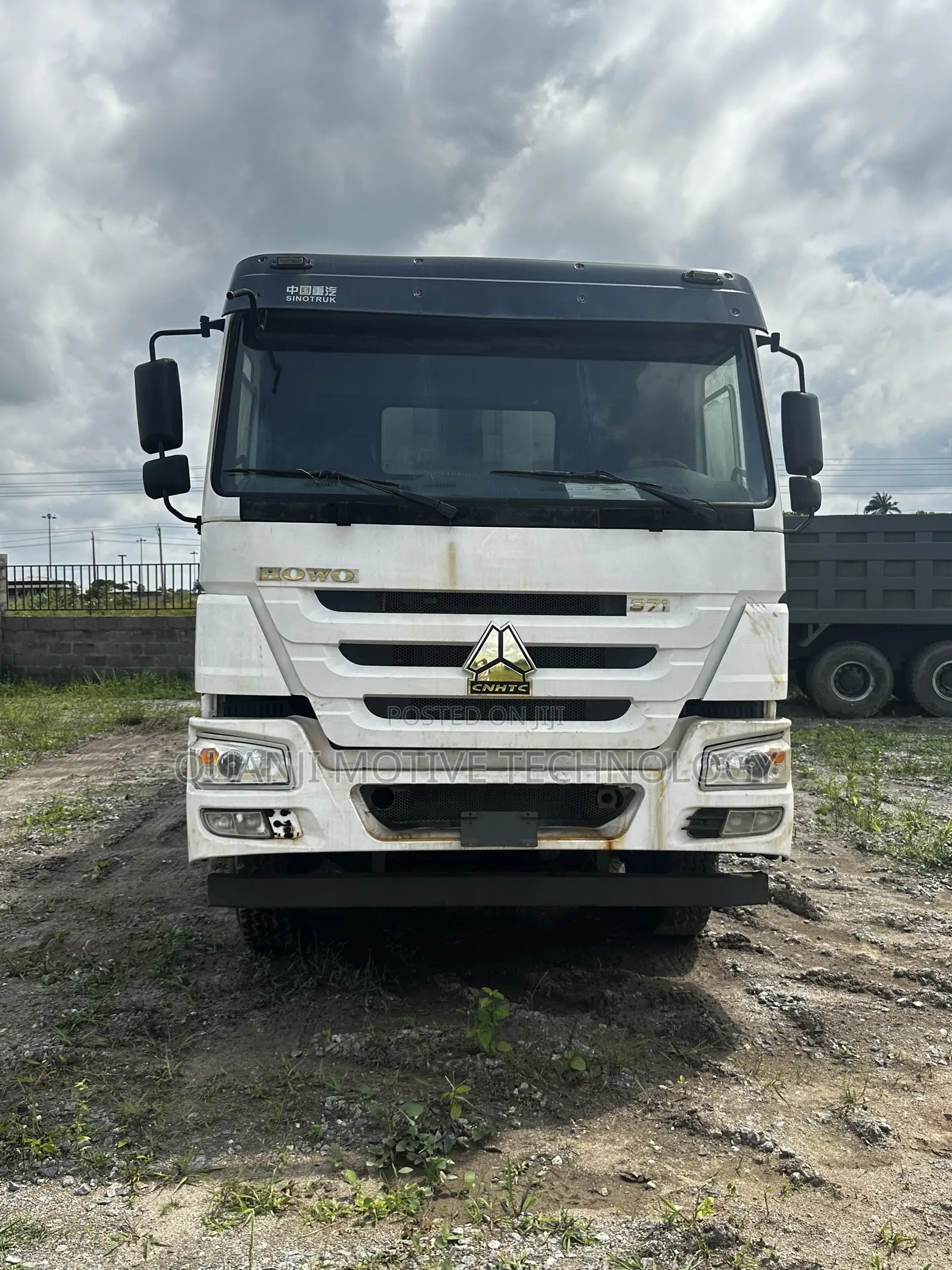 Chinese Used Howo 8x4 Dump 375 Horsepower