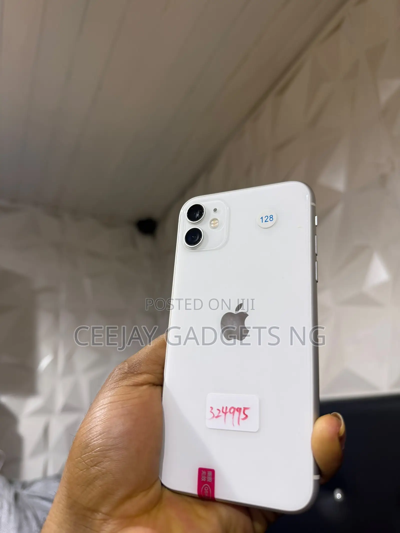 Apple iPhone 11 128 GB White
