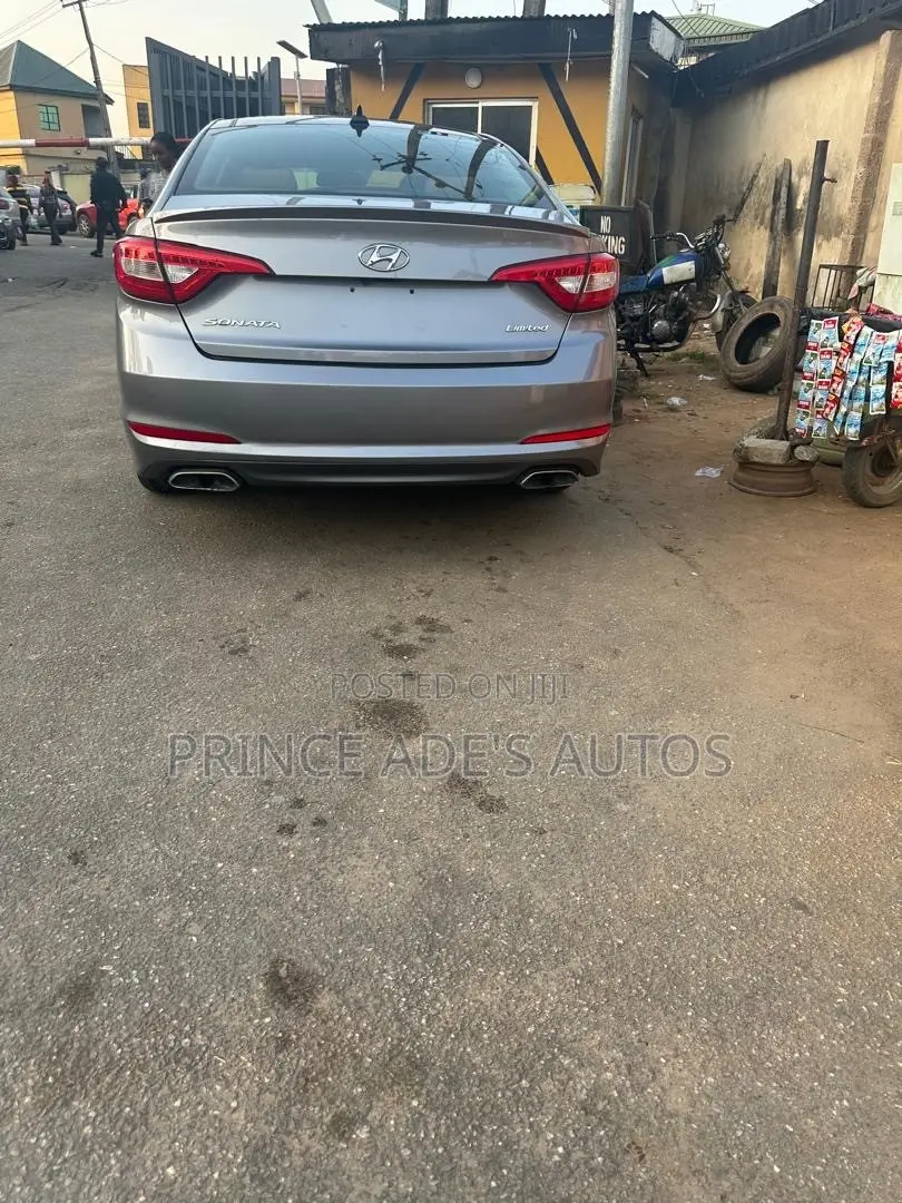 Hyundai Sonata 2015 Gray