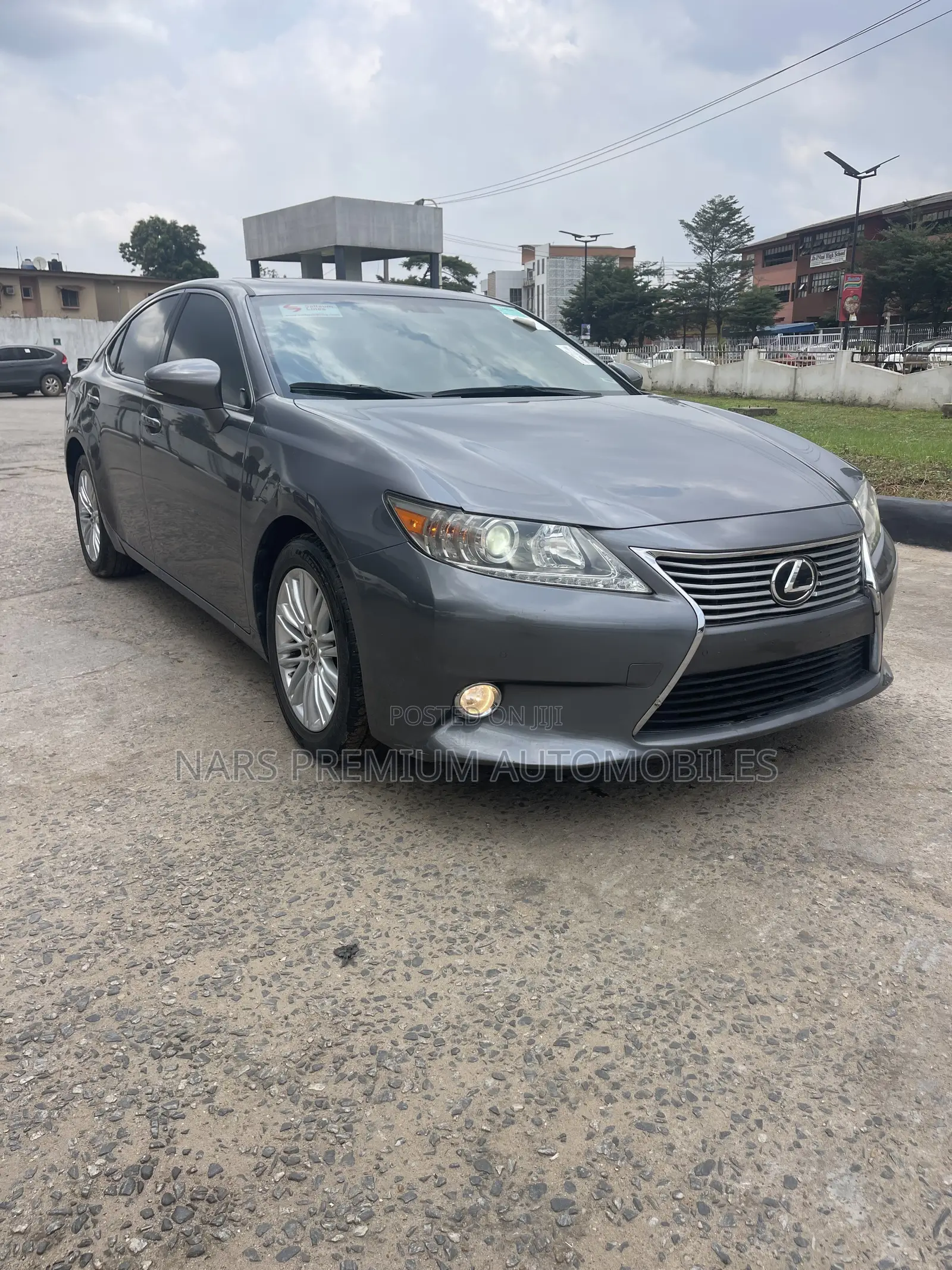 Lexus ES 350 FWD 2013 Gray