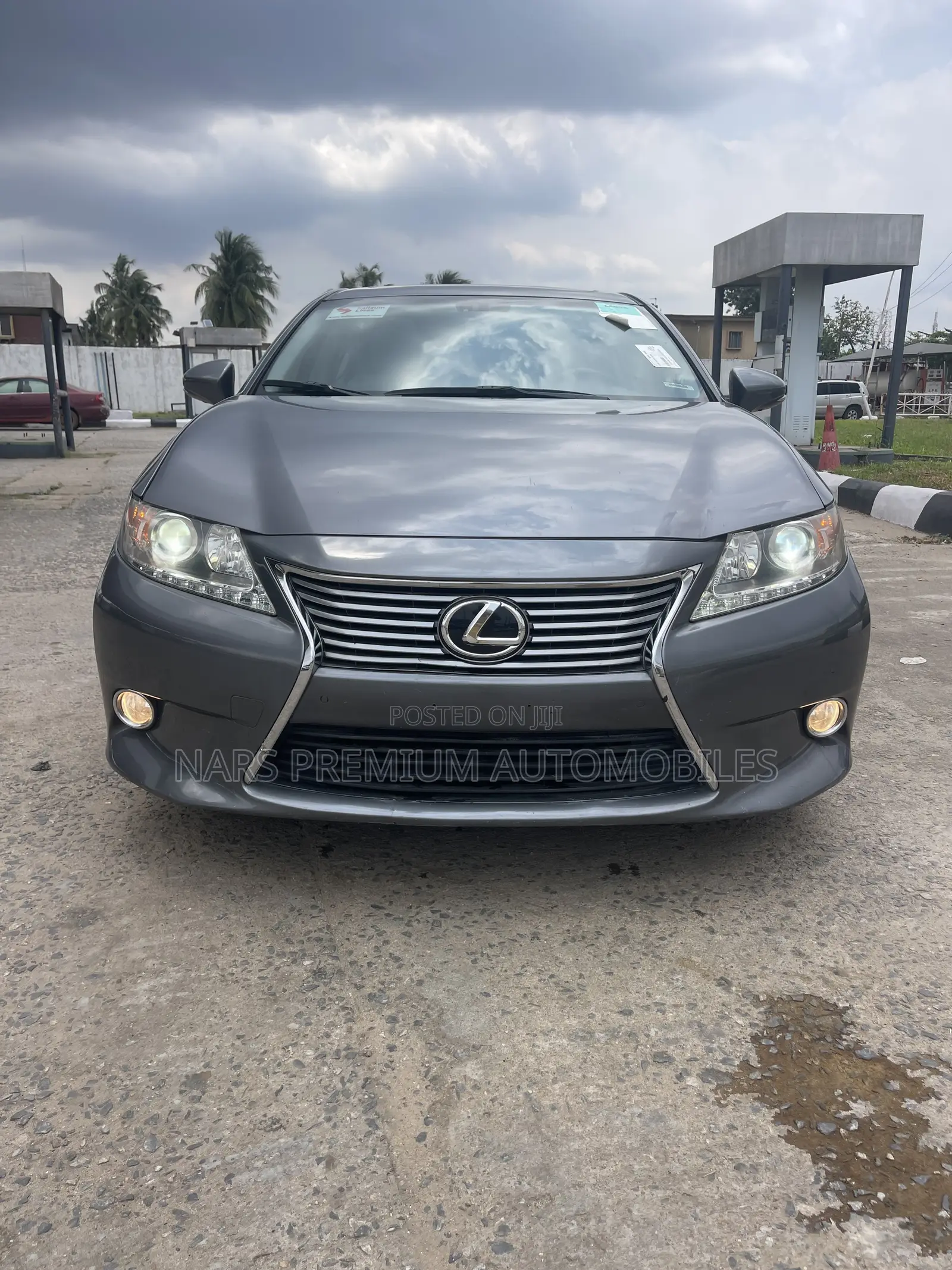 Lexus ES 350 FWD 2013 Gray