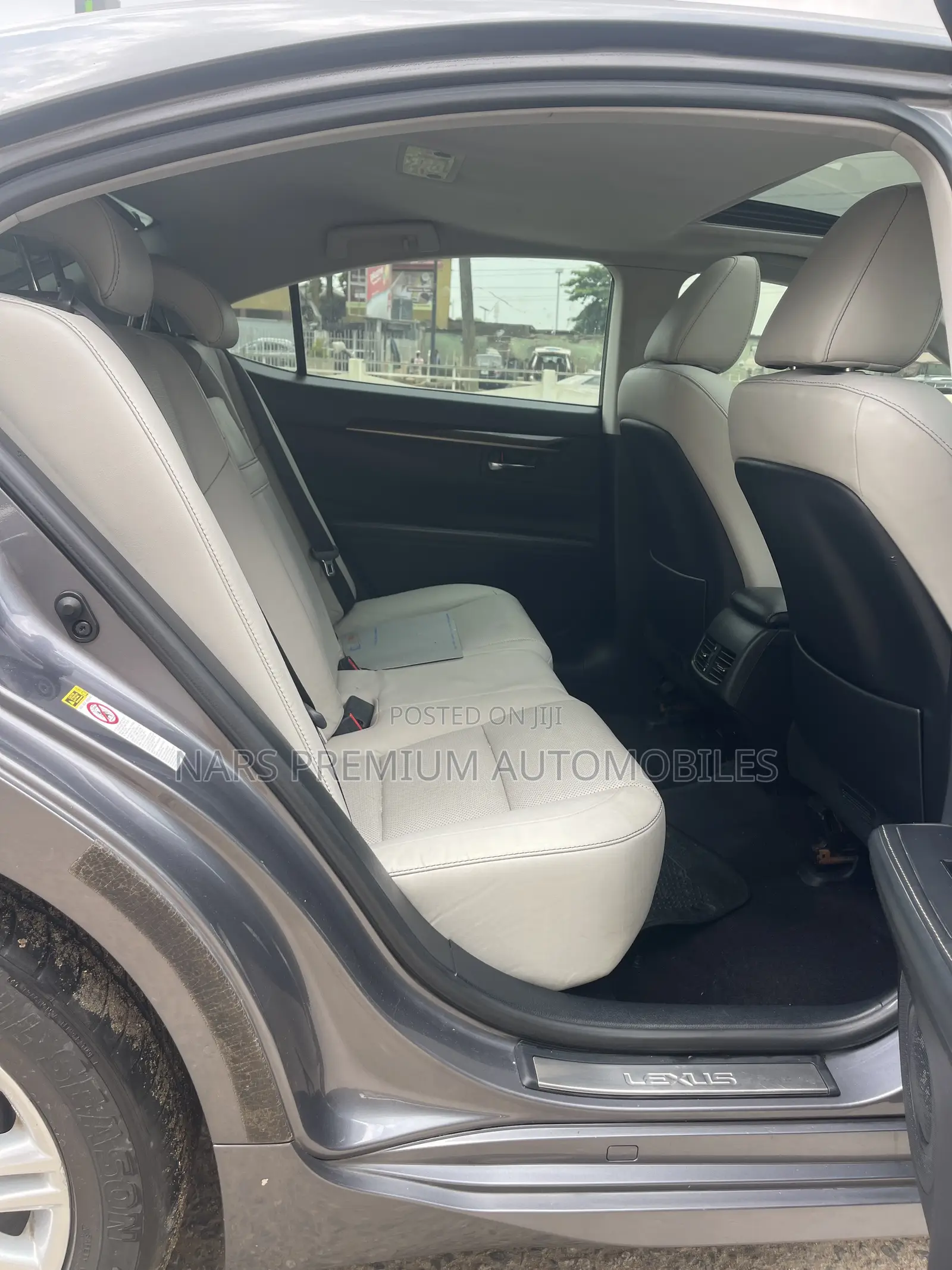 Lexus ES 350 FWD 2013 Gray