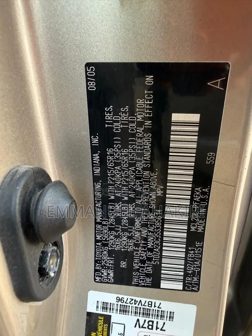 Toyota Sienna 2005 Gold