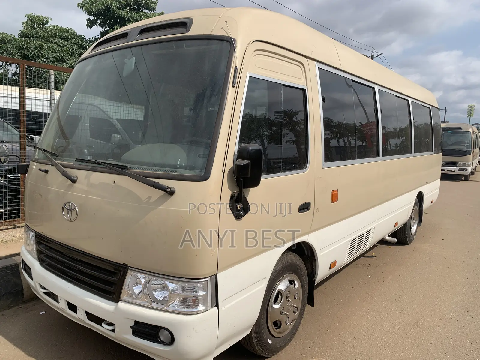 Toyota Coaster 2017 Gold
