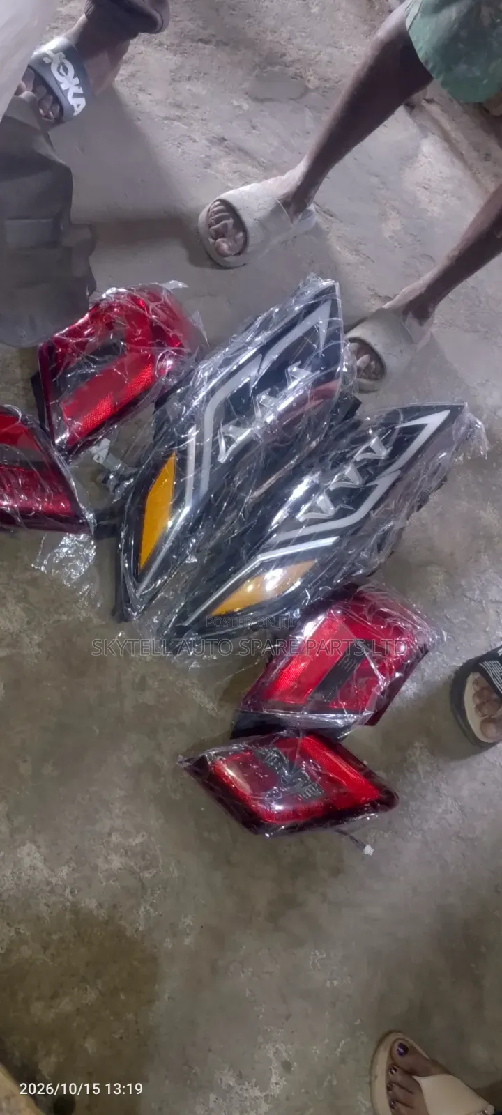 Front and Back Lights Three Torchi for Toyota Camry 2010