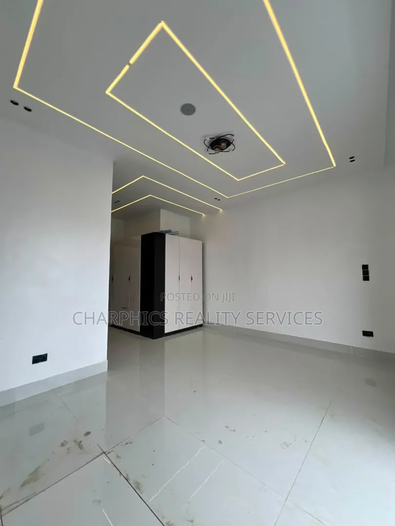 3bdrm Duplex in Off Lekki-Epe Expressway for sale