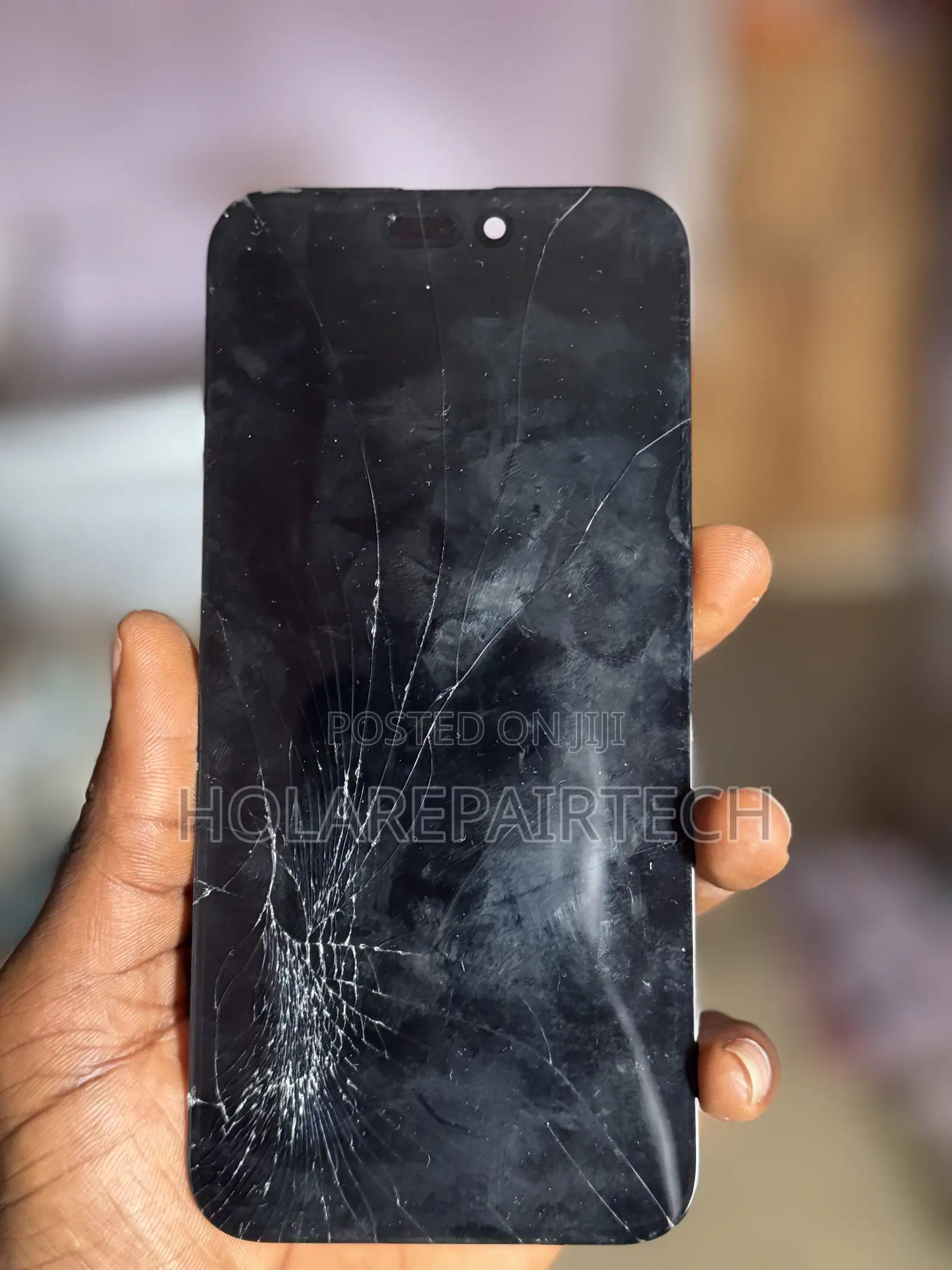 Used 15pro Max Followcome Screen With Cracks