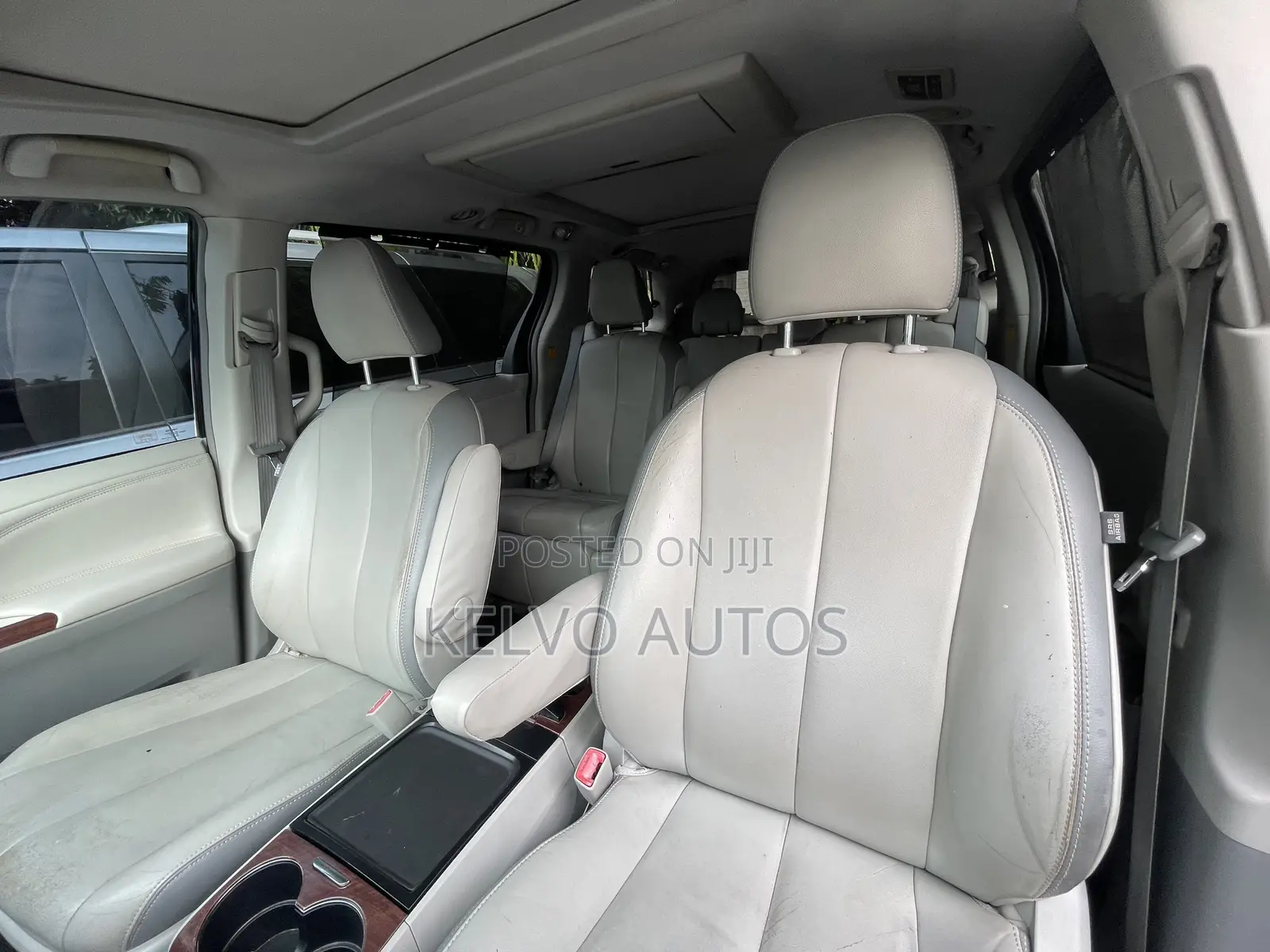 Toyota Sienna LE AWD 7-Passenger 2013 Black