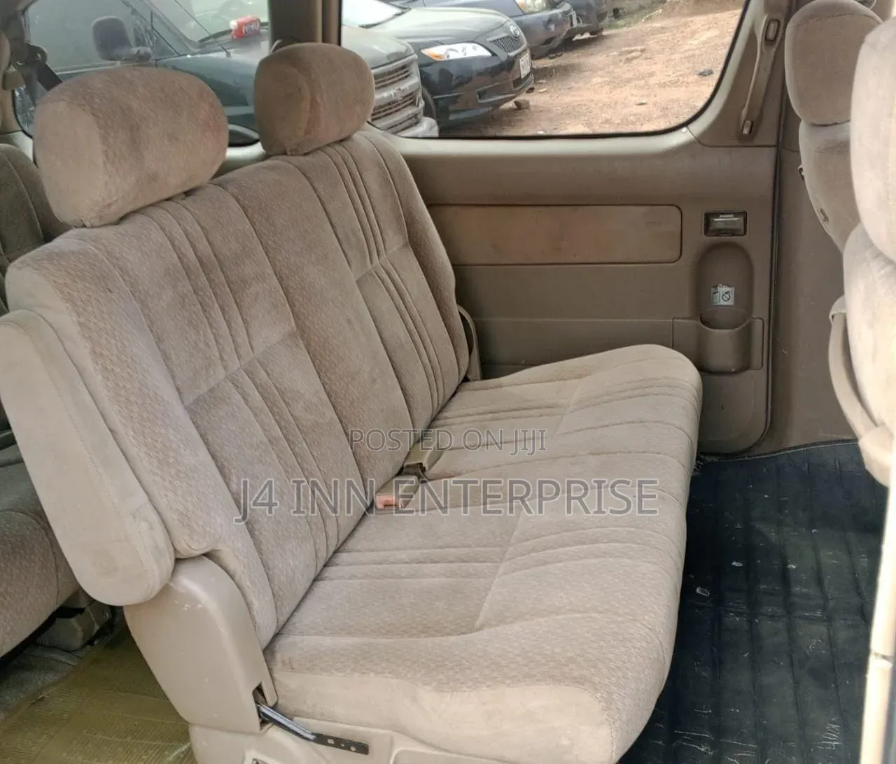 Toyota Sienna 2003