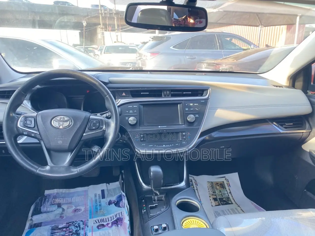 Toyota Avalon Limited 4dr Sedan (3.5L 6cyl 6A) 2015 Silver