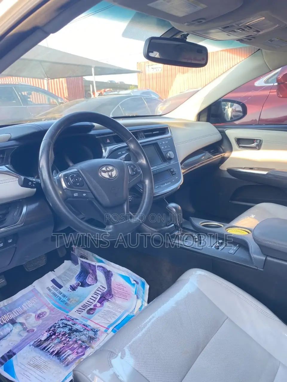 Toyota Avalon Limited 4dr Sedan (3.5L 6cyl 6A) 2015 Silver