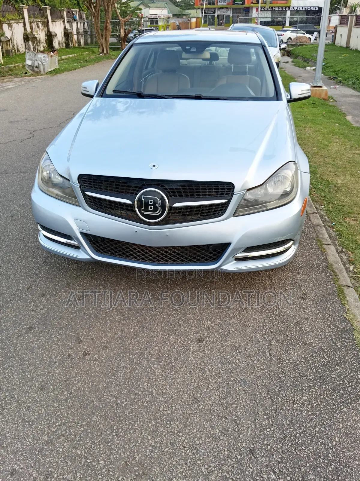 Mercedes-Benz C300 2014 Blue