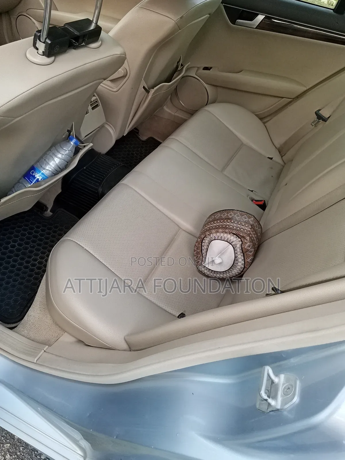 Mercedes-Benz C300 2014 Blue