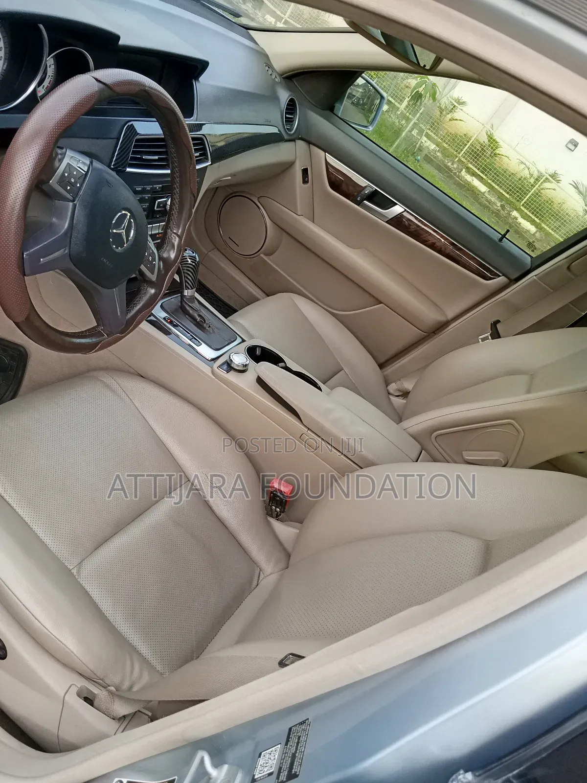 Mercedes-Benz C300 2014 Blue
