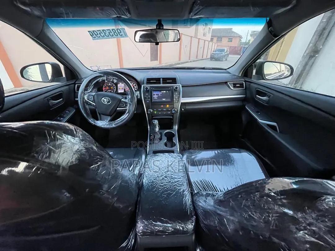 Toyota Camry SE 4dr Sedan (2.5L 4cyl 6A) 2015 Blue